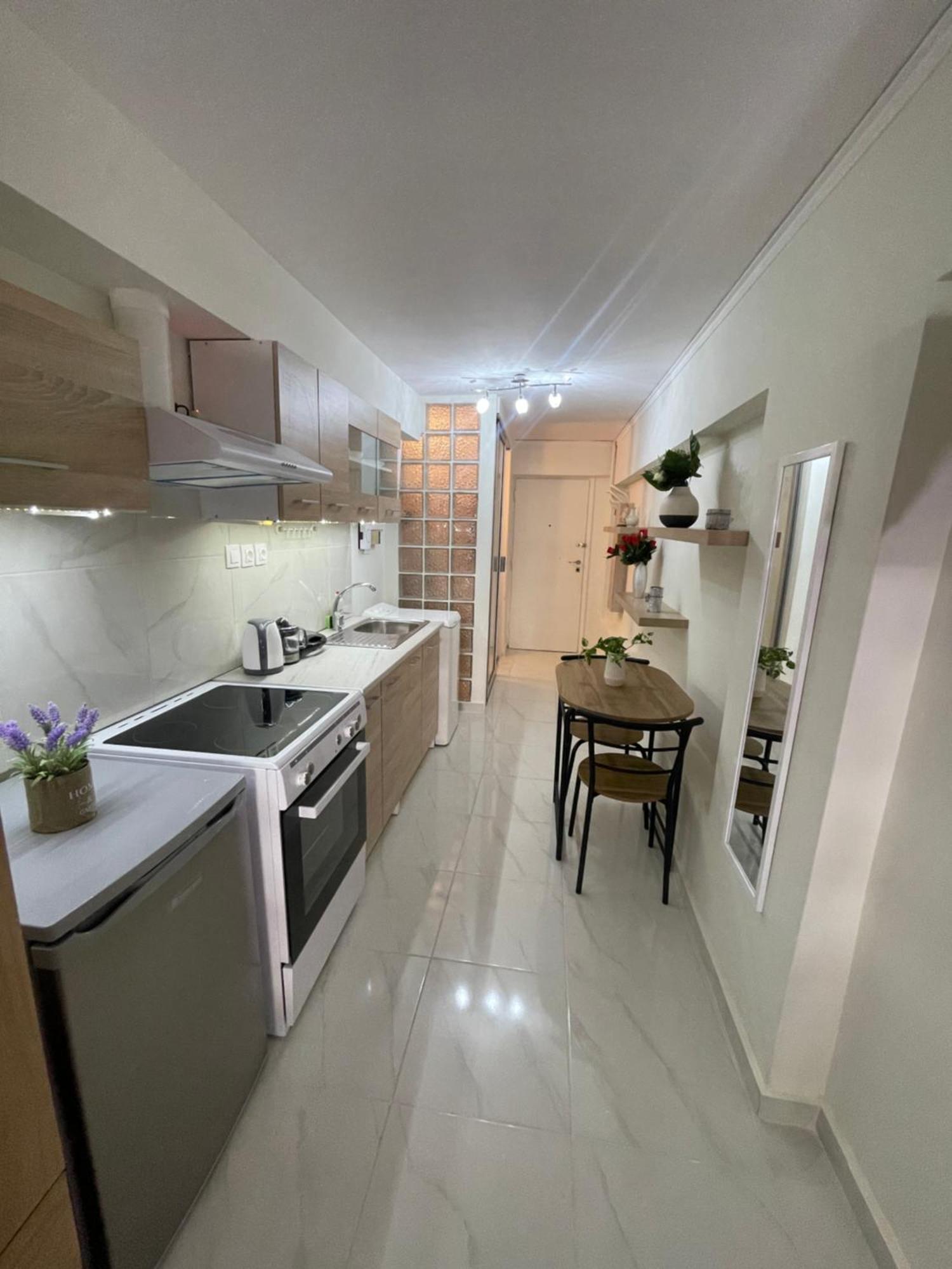 Athens Studio Apartment *